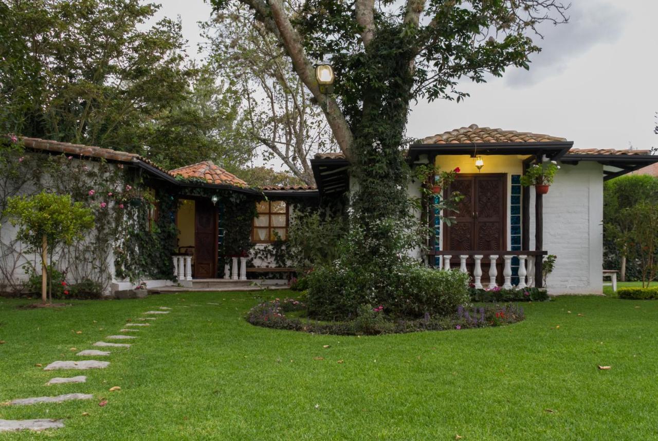 Hotel Boutique Casa De Hacienda Su Merced Puembo Eksteriør billede